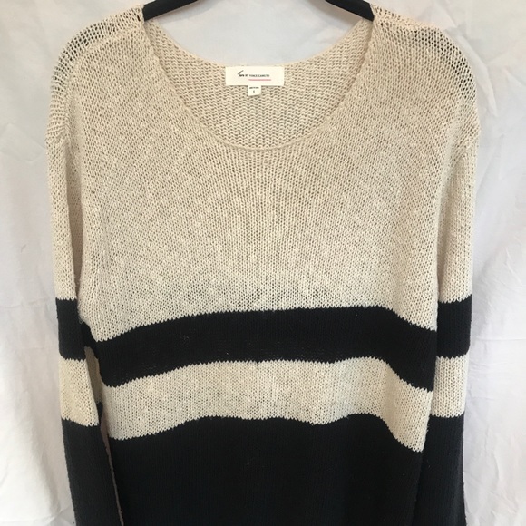 NWOT VINCE SWEATER - Picture 2 of 2